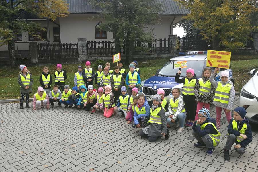 Spotkanie z policją -odblaskowa szkoła1-3