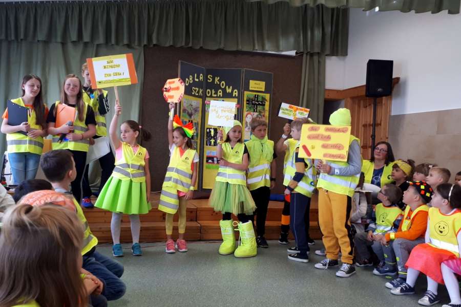 szkole podsumowanie  ”X EDYCJI ODBLASKOWEJ SZKOŁY”