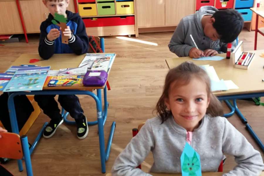 "Czytam z Klasą - Fikuśne lekturki spod chmurki"