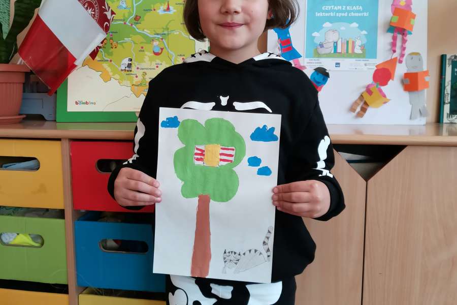 Klasa 1 Międzynarodowy Projekt Czytam z Klasą - lekturki spod chmurki