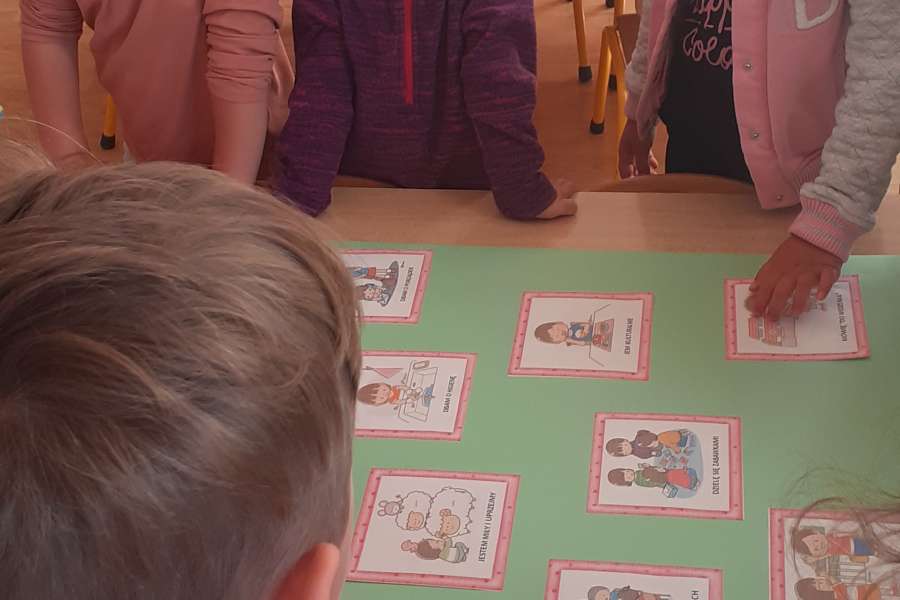 PRZEDSZKOLE CZAS START