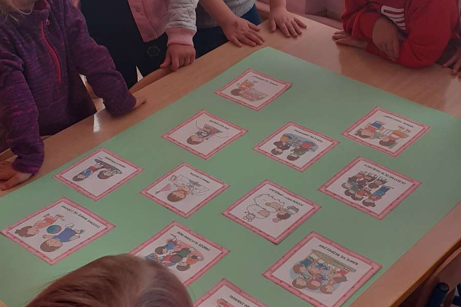 PRZEDSZKOLE CZAS START