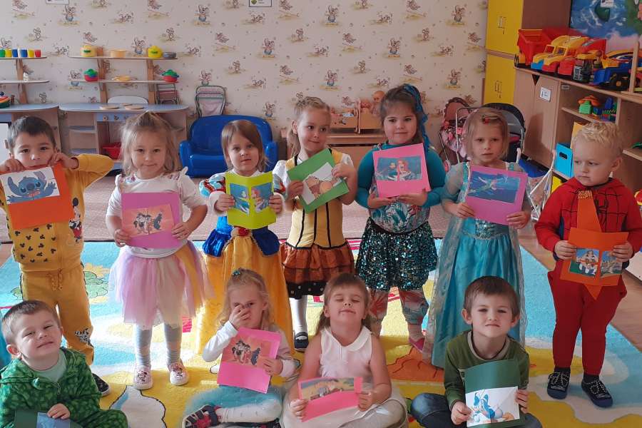 DZIEŃ POSTACI Z BAJEK