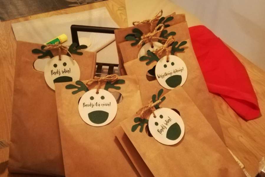 Listopad był bogaty w nietypowe dni świąteczne.