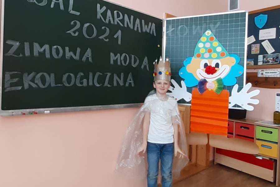 ZABAWA KARNAWAŁOWA UCZNIÓW KLASY 2- 1 II 2021