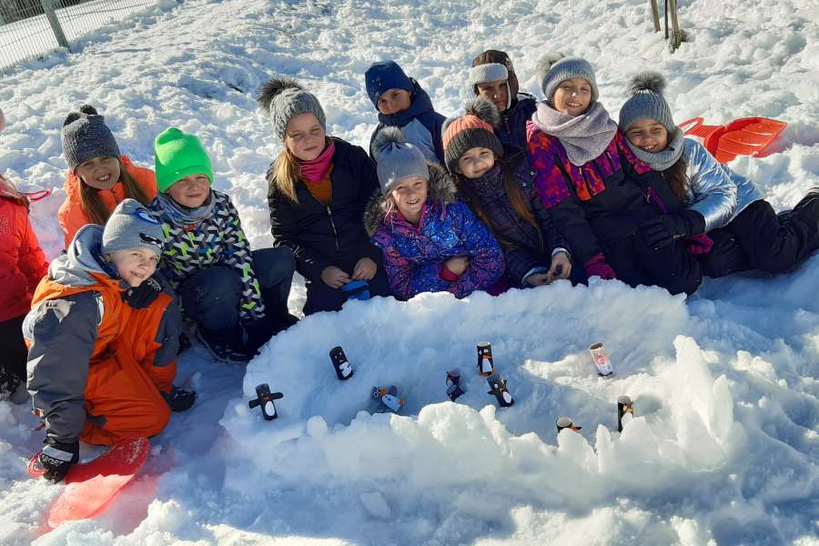 CZYTAM Z KLASĄ, LEKTURKI SPOD CHMURKI MODUŁ II - KLASA 2