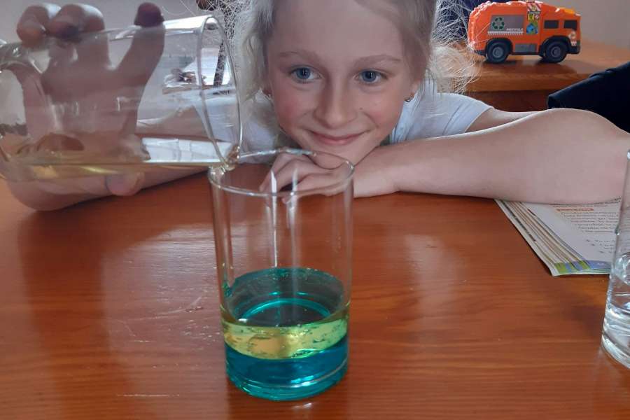 DZIEŃ EKSPERYMENTÓW W KLASIE 2