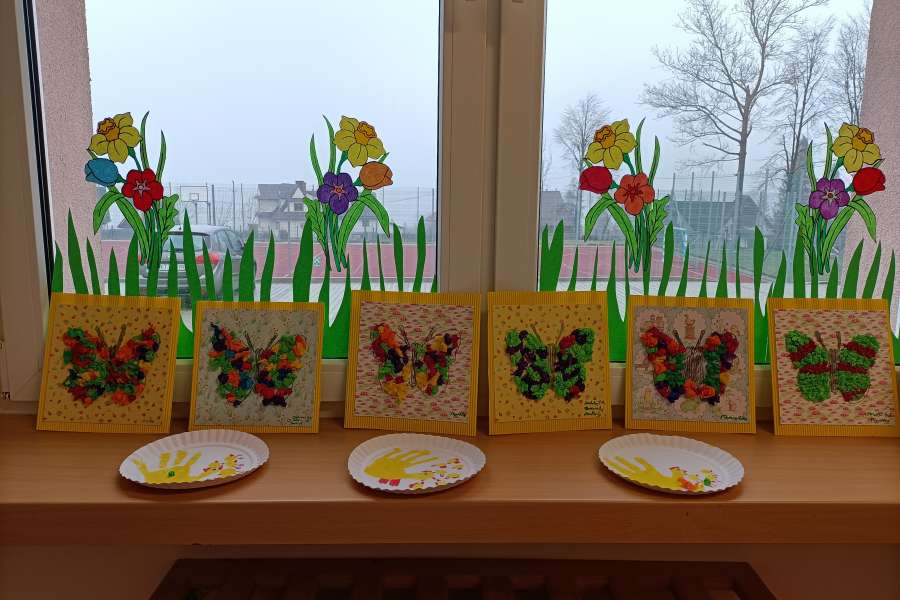 Wiosenne prace Smerfów