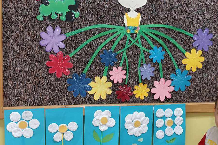 Wiosenne prace Smerfów