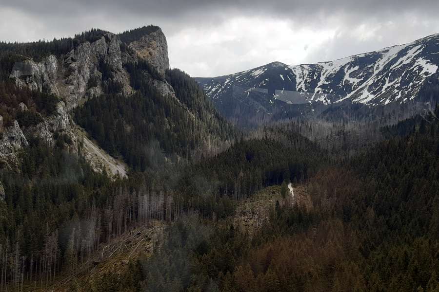 WYCIECZKA UCZNIÓW KLASY 2 NA KASPROWY WIERCH
