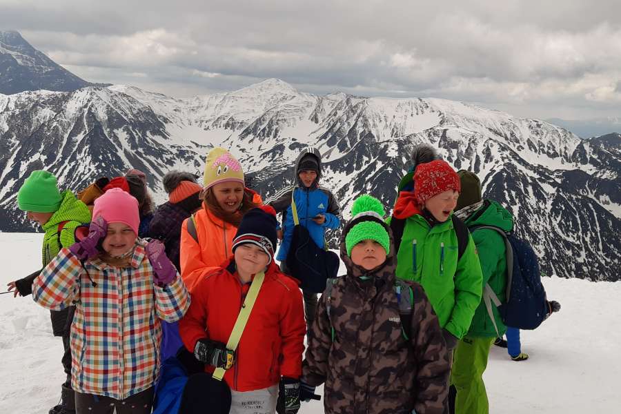 WYCIECZKA UCZNIÓW KLASY 2 NA KASPROWY WIERCH