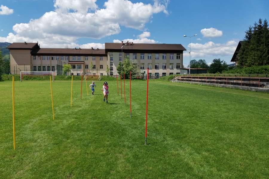 TURNIEJ ZABAW SPORTOWYCH DLA UCZNIÓW KLAS 1-3