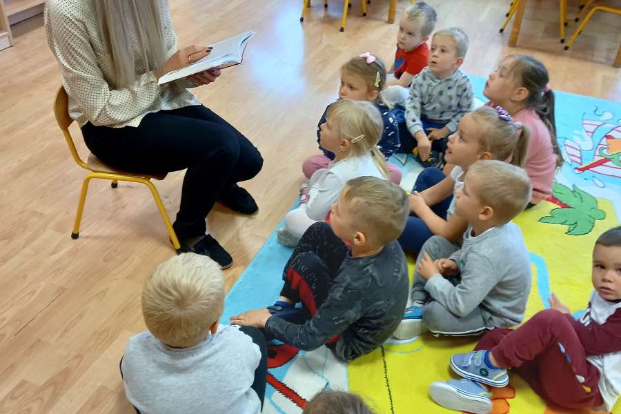 Czytanie książek jest najlepszą zabawą, jaką sobie ludzkośc wymyśliła