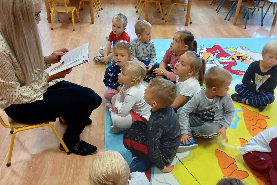 Czytanie książek jest najlepszą zabawą, jaką sobie ludzkośc wymyśliła