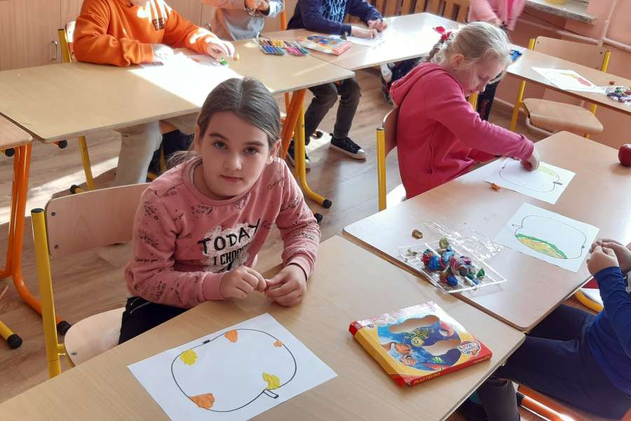 28 WRZEŚNIA ŚWIATOWY DZIEŃ JABŁKA