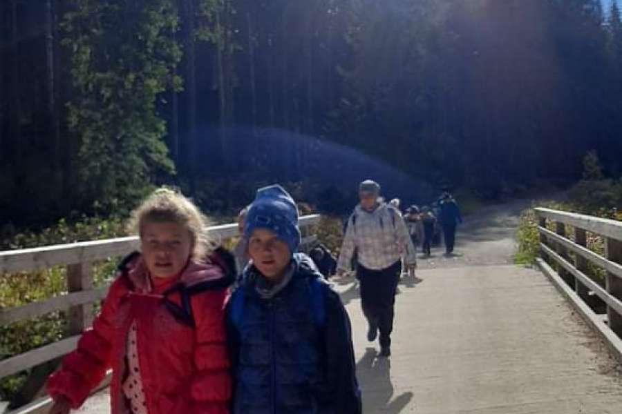 JESIENNA WYCIECZKA DO DOLINY KOŚCIELISKIEJ UCZNIÓW KLASY 2 i 3