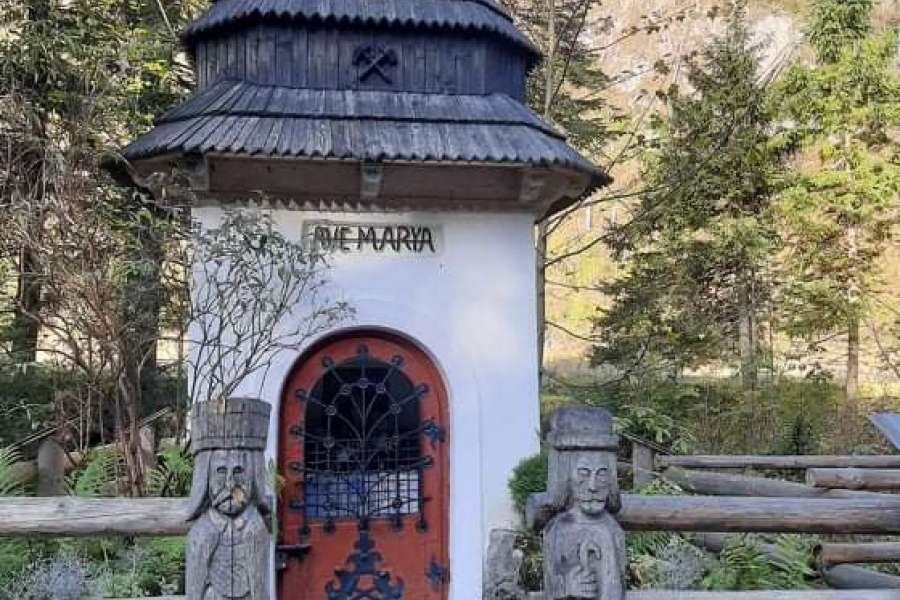 JESIENNA WYCIECZKA DO DOLINY KOŚCIELISKIEJ UCZNIÓW KLASY 2 i 3