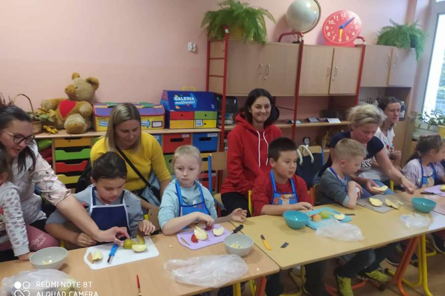 Owoce są zdrowe i kolorowe