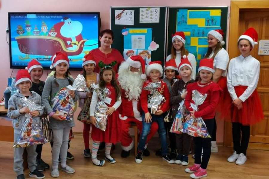 SPOTKANIE Z MIKOŁAJEM UCZNIÓW KLAS 1-321