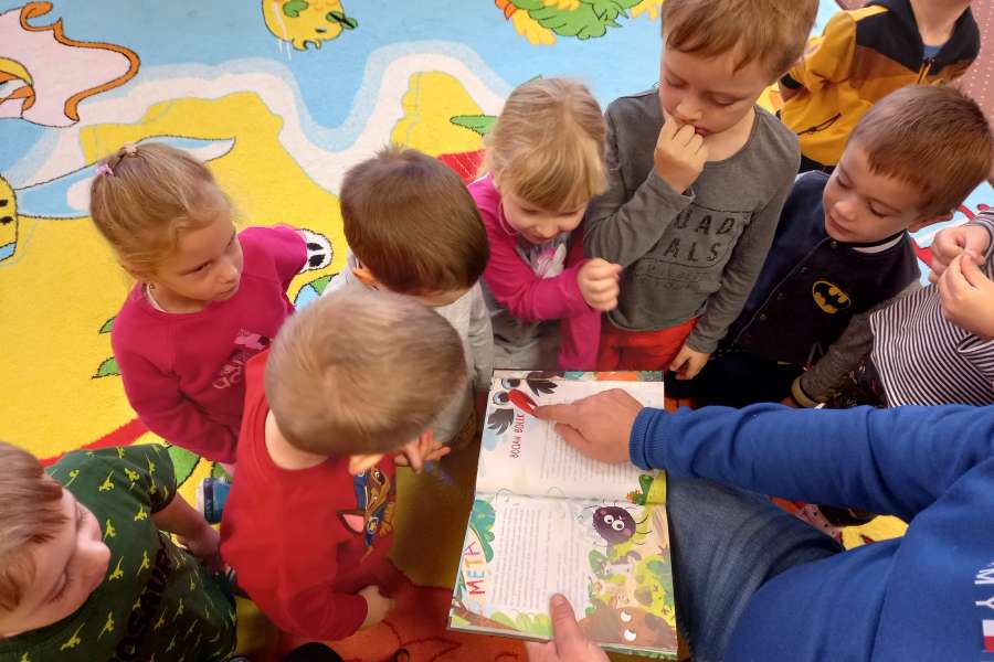 Czytanie bajki-grudzień-PP