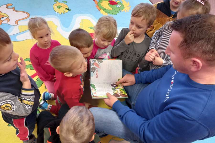 Czytanie bajki-grudzień-PP