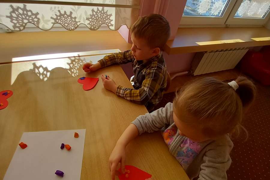 WALENTYNKI W PRZEDSZKOLU