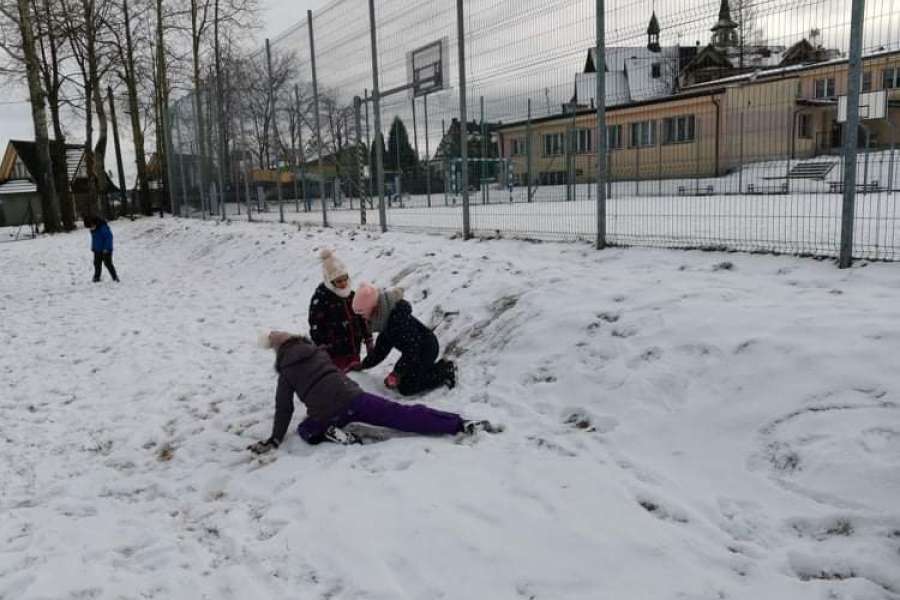 ŚWIATOWY DZIEŃ BAŁWANA W KLASACH 2