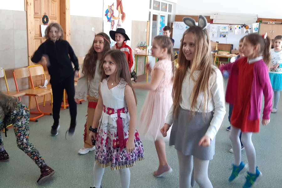 ZABAWA KARNAWAŁOWA KLAS 3