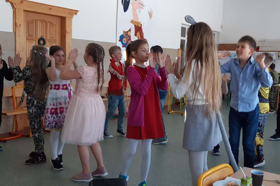 ZABAWA KARNAWAŁOWA KLAS 3