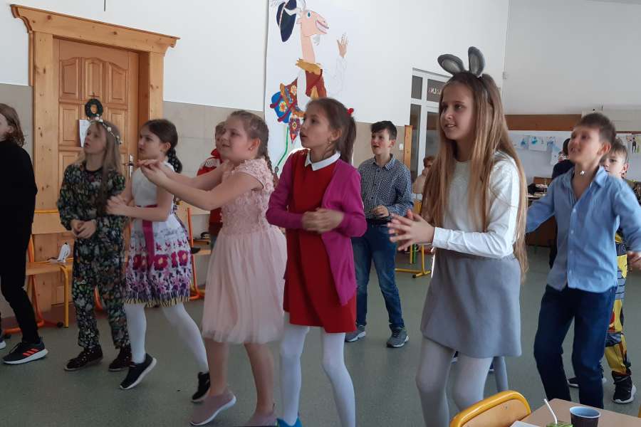 ZABAWA KARNAWAŁOWA KLAS 3