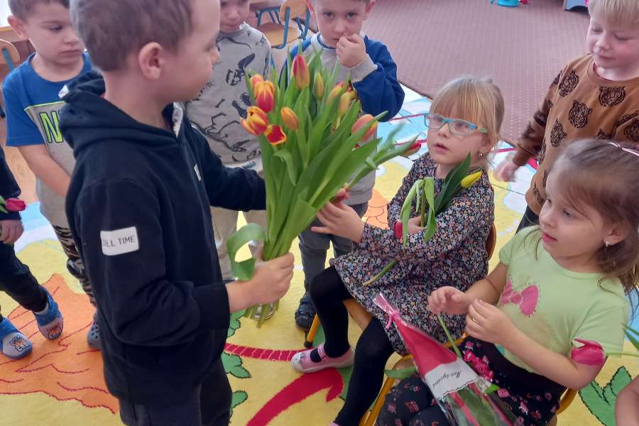 Dzień Kobiet w przedszkolu