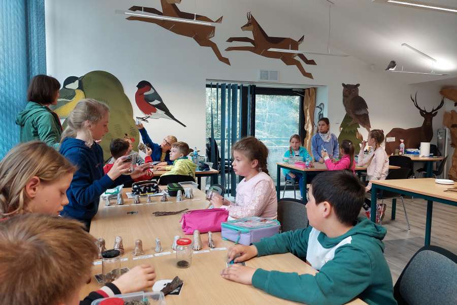 ZAJĘCIA UCZNIÓW KLASY 3 W TPN