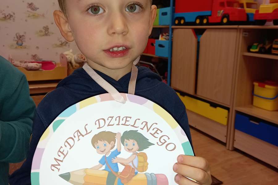 DZIEN_PRZEDSZKOLAKAPP22