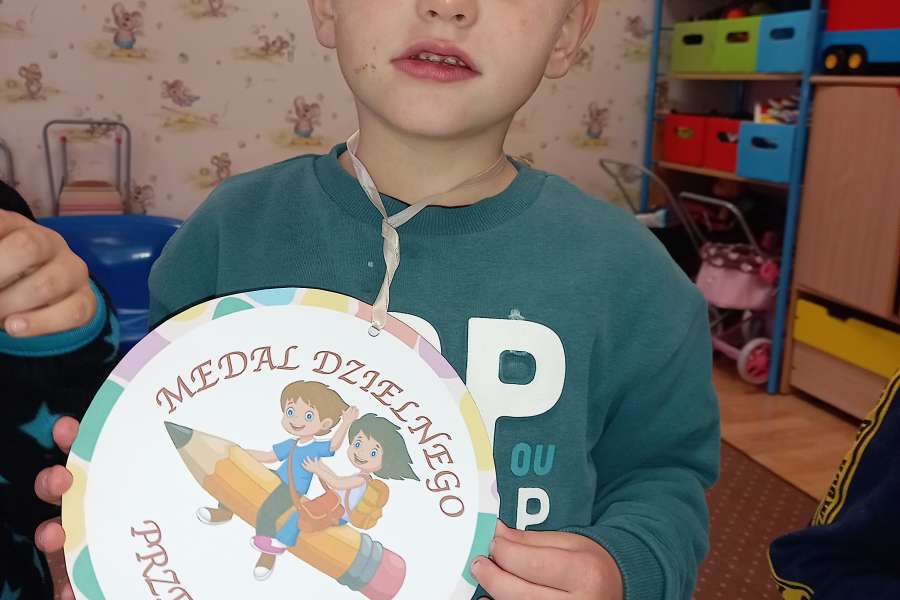 DZIEN_PRZEDSZKOLAKAPP22