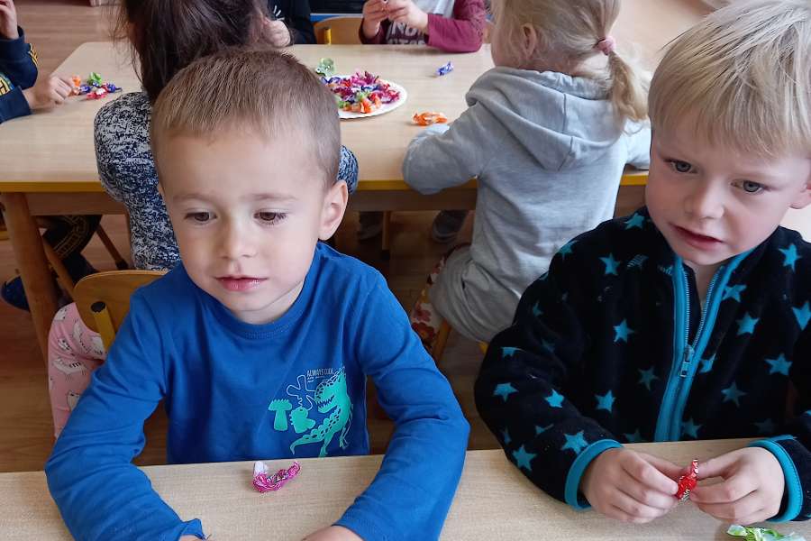 DZIEN_PRZEDSZKOLAKAPP22