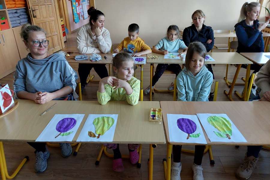 OWOCE ZDROWE I KOLOROWE- ZAJĘCIA W KLASIE 1