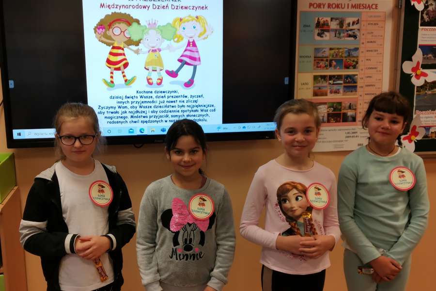 MIĘDZYNARODOWY  DZIEŃ DZIEWCZYNEK W KLASACH 1-3