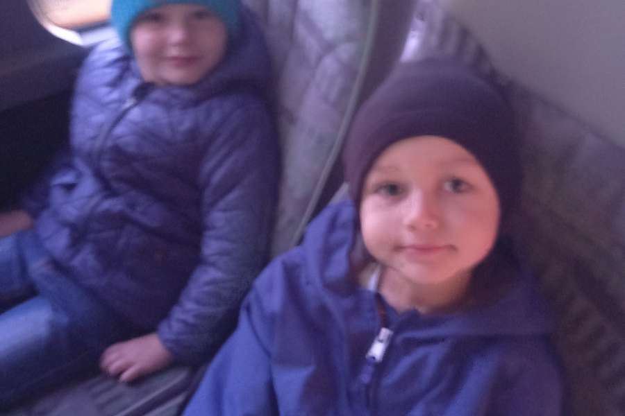 Wyjazd do kina na spektakl teatralny pt. Dorotka po drugiej stronie tęczy