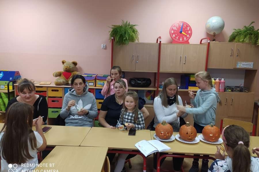 25 PAŹDZIERNIKA TO BYŁ BARDZO DYNIOWY  DZIEŃ W NASZEJ KLASIE!