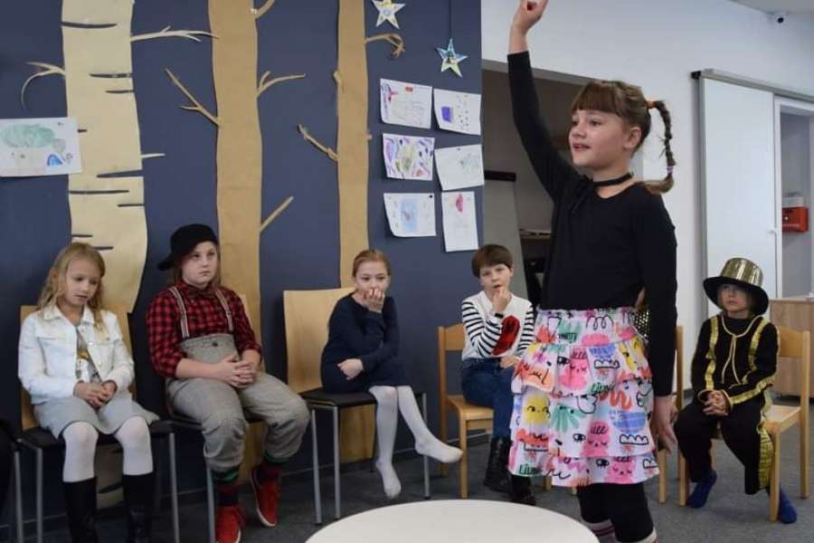 Niektórzy Lubią Poezję223