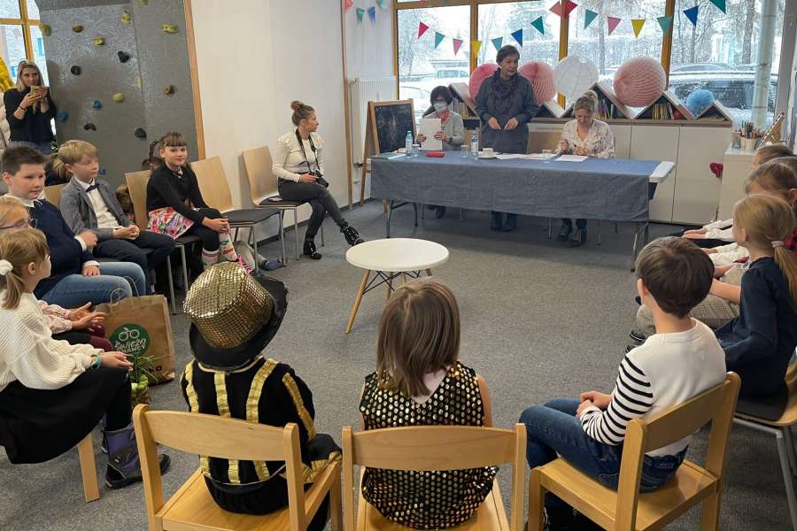 Niektórzy Lubią Poezję223