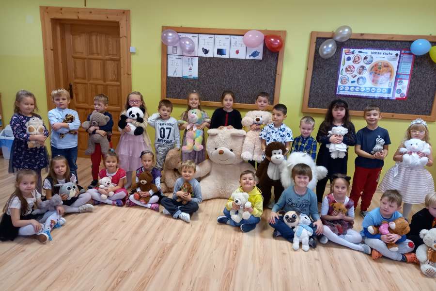 DZIEŃ PLUSZOWEGO MISIA