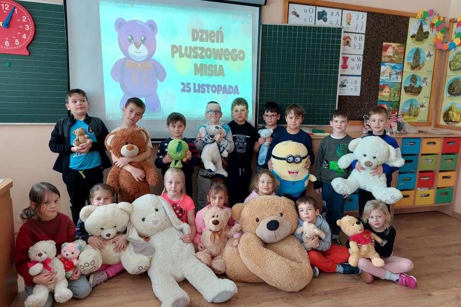 25 X DZIEŃ PLUSZOWEGO MISIA W KLASACH 1-3