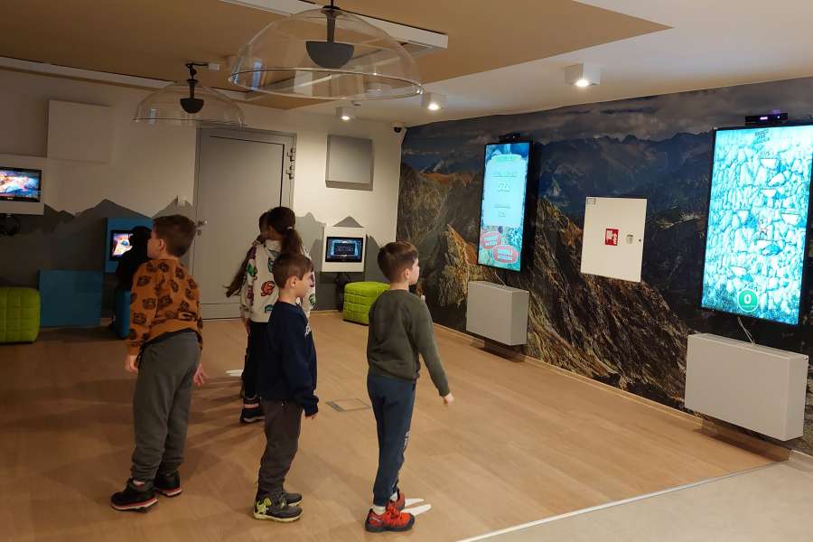 ZAJĘCIA UCZNIÓW KLASY 1 W CEP TPN