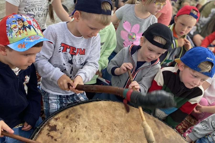 WYCIECZKA_DO_WIOSKI_INDIANSKIEJ