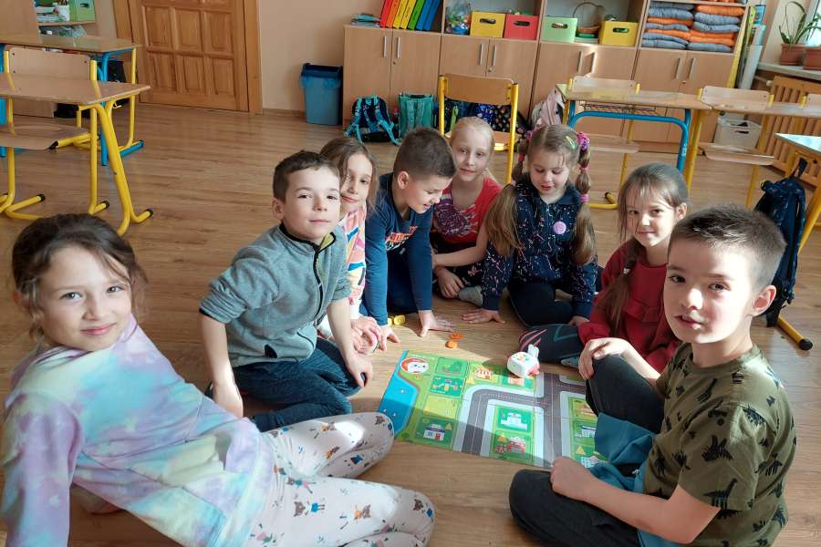 2223-ZAJĘCIA ROZWIJAJĄCE KREATYWNOŚC W KLASIE 1 i 2  Lab przyszłości