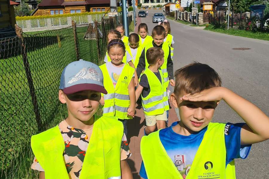 Bezpieczeństwo na drodze 2324a