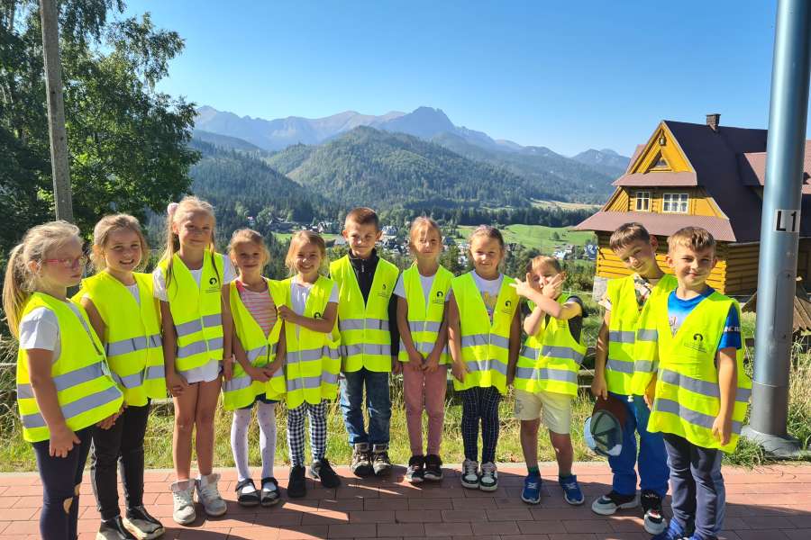 Bezpieczeństwo na drodze 2324a