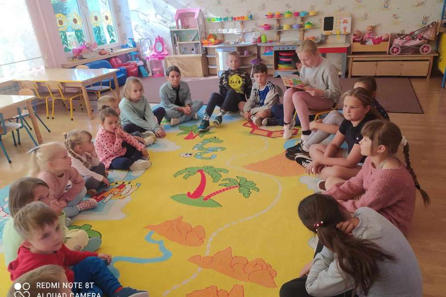 Dzień głośnego czytania 23-24a