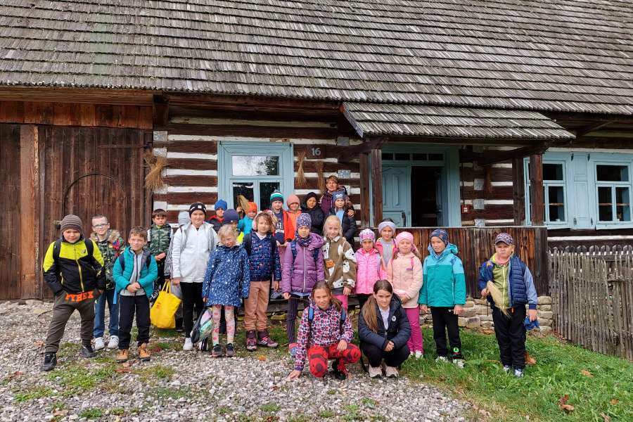 WYCIECZKA KLAS 1-3 DO ZUBRZYCY